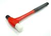 תמונה של פטיש גומי -פלסטיק ידית אדומה