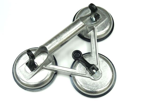 תמונה של ידית ואקום/ונטוזה ג'ובו 3 זרועות מתכת גרמני