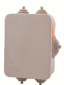 תמונה של קופסא חיצונית 8X8 עם פיטמות