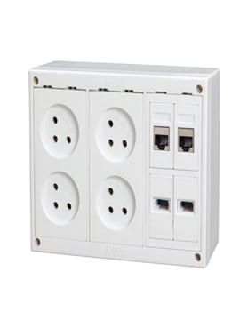 תמונה של קופסא D-17 עהט+4 שקע כח לבן+מתאם